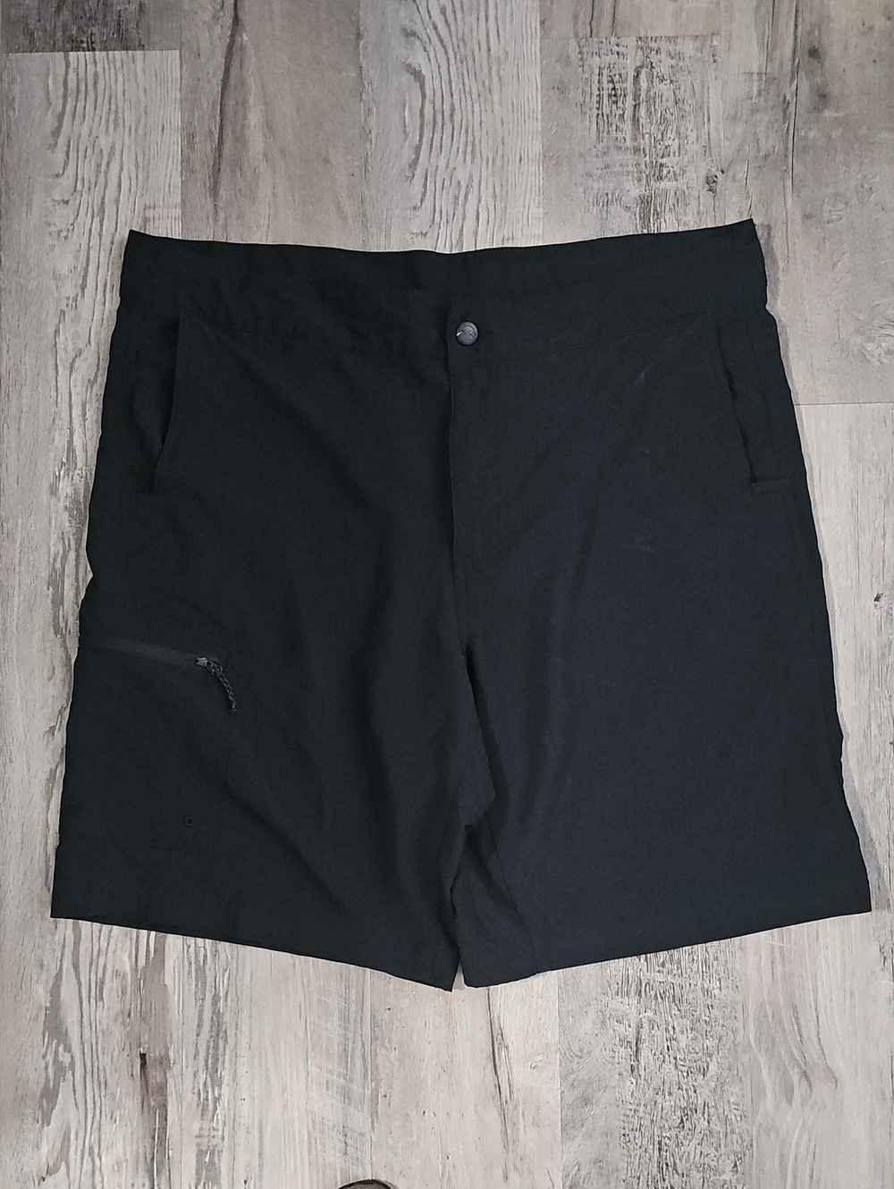 Magellan Outdoors Black Athletic Shorts with Zip Pocket